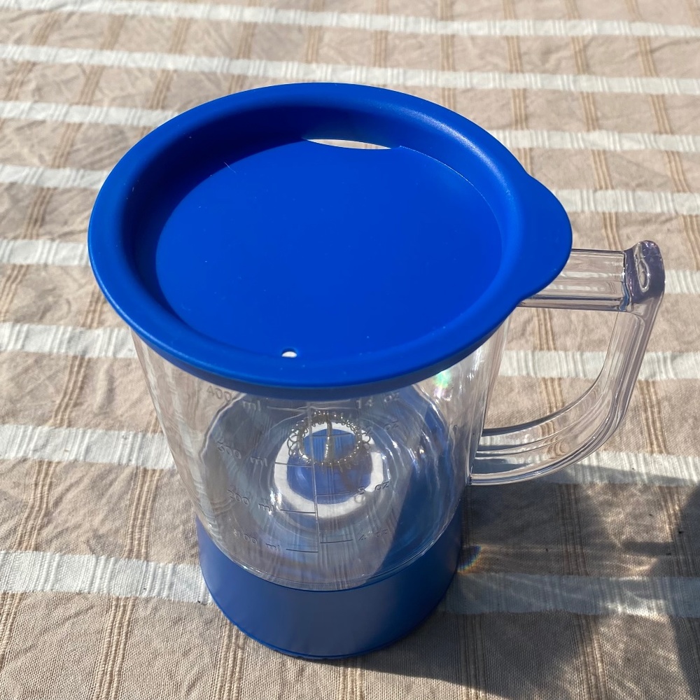 2- QVC Mug mixer cupsbattery operated (batteries not included)